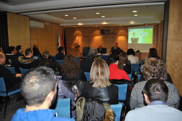 a-obriga-de-control-de-horarios-das-empresas-a-analise-nunha-xornada-da-cel